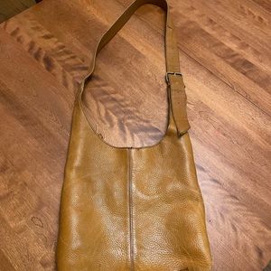 Duluth Trading ORIGINAL STYLE Lifetime Leather Crossbody Bag